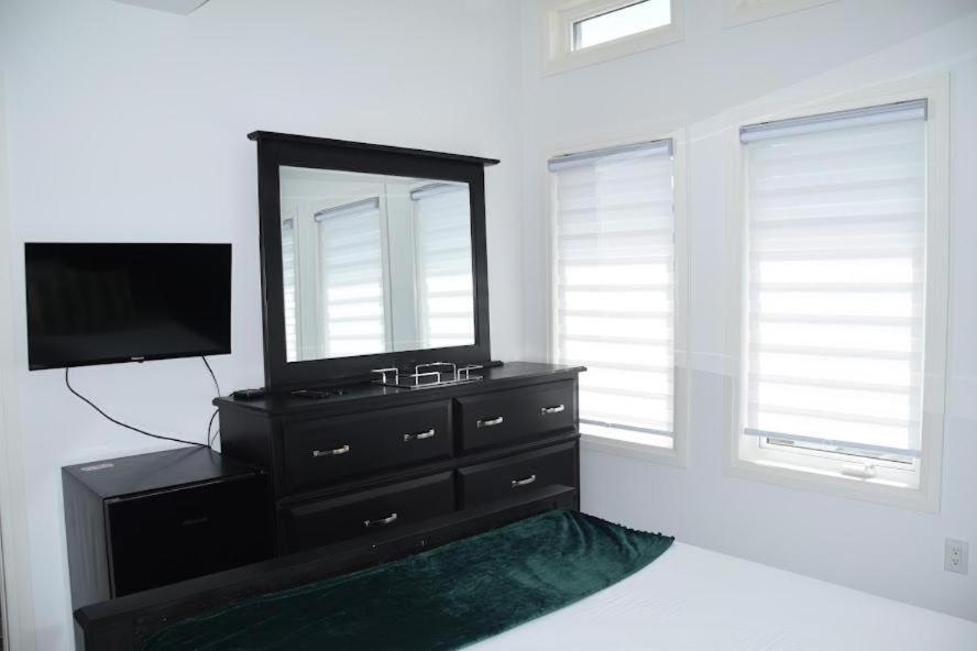 Paradise Villa 6 Bowmanville Εξωτερικό φωτογραφία