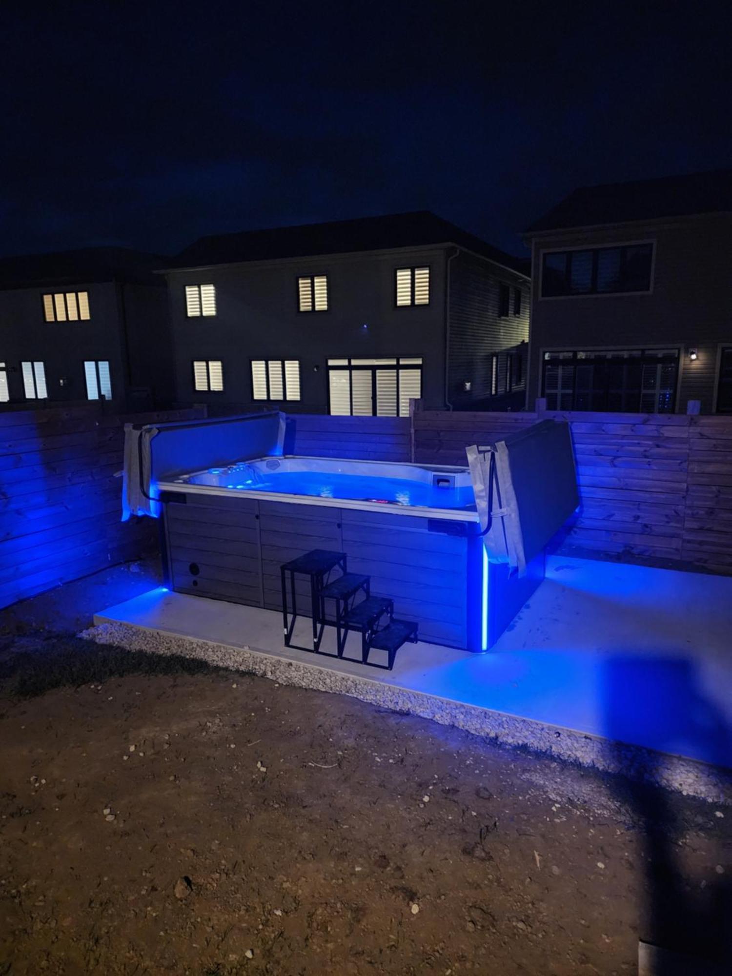 Paradise Villa 6 Bowmanville Εξωτερικό φωτογραφία